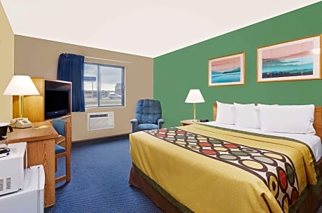 2 Double Beds Smoking