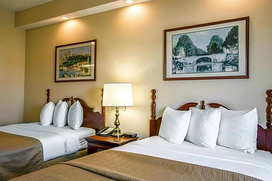Quality Inn Greeneville - Tusculum