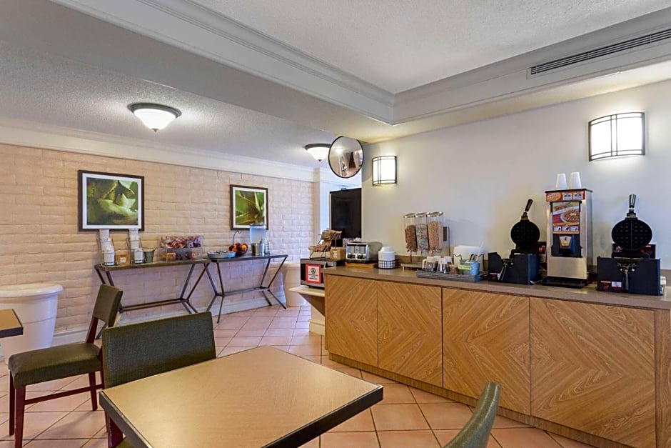 La Quinta Inn by Wyndham Huntsville Research Park
