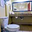 Evansville Inn & Suites by OYO