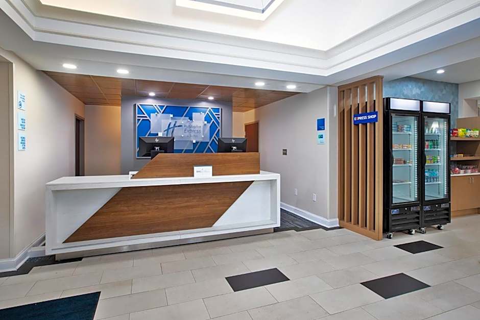 Holiday Inn Express Hotel & Suites - Sumter By IHG