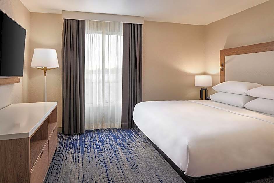 Sheraton Richmond Airport Hotel