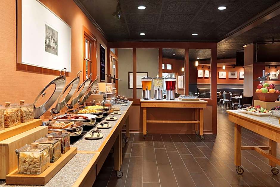 DoubleTree By Hilton Hotel Minneapolis Park Place