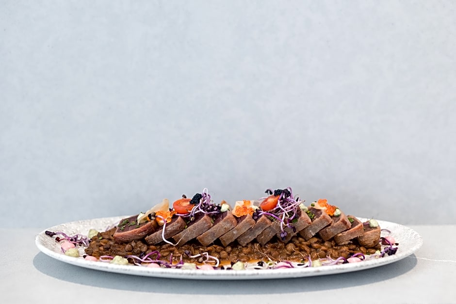 Petit Sagitario ( Only Adults )