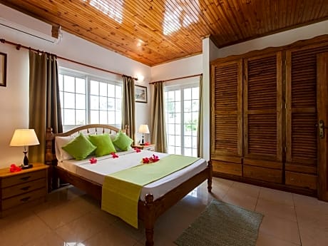 Family Connecting Room