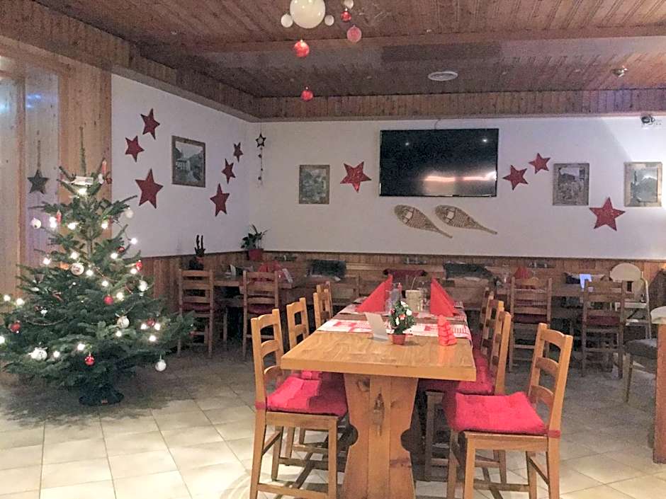 Hôtel Dents de Veisivi