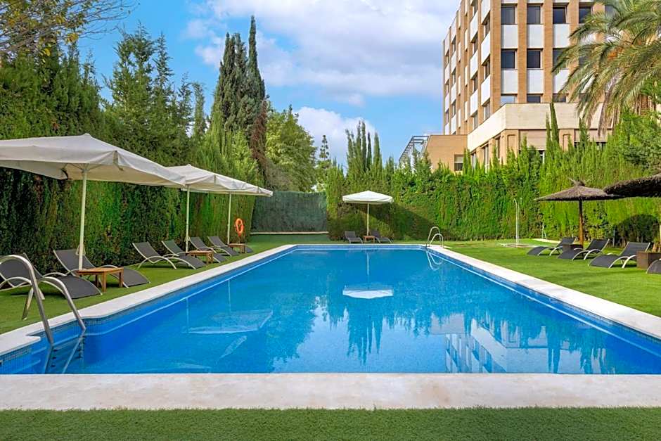 AC Hotel by Marriott Sevilla Forum