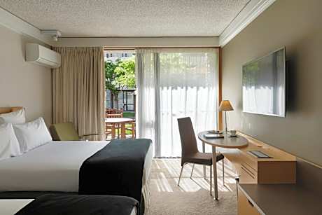 Standard Room with Two Double Beds