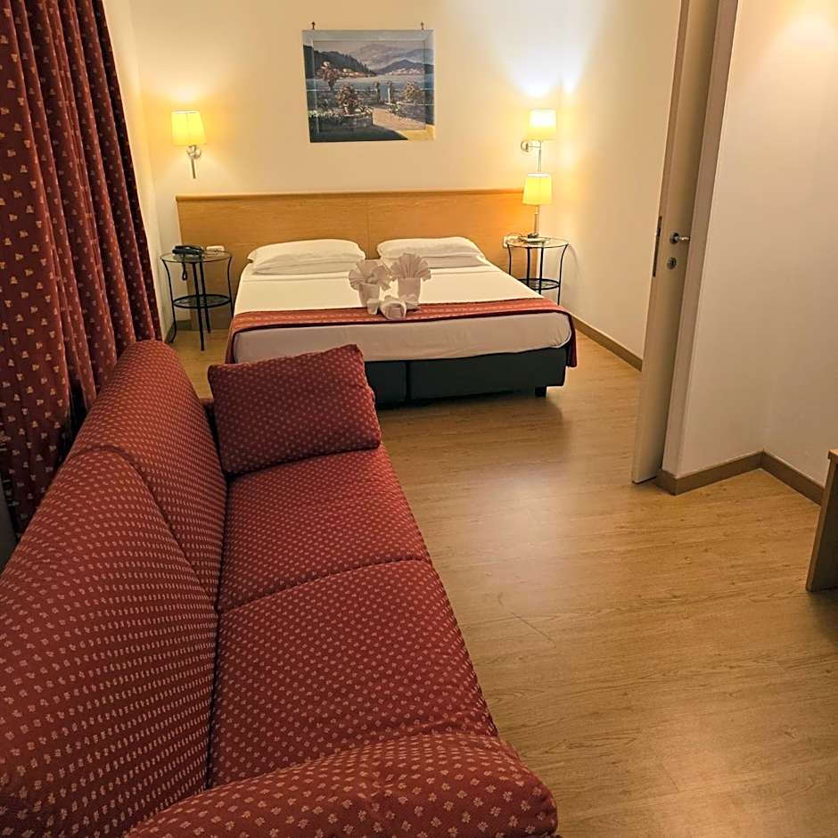 Hotel Marco Polo Airport hotel