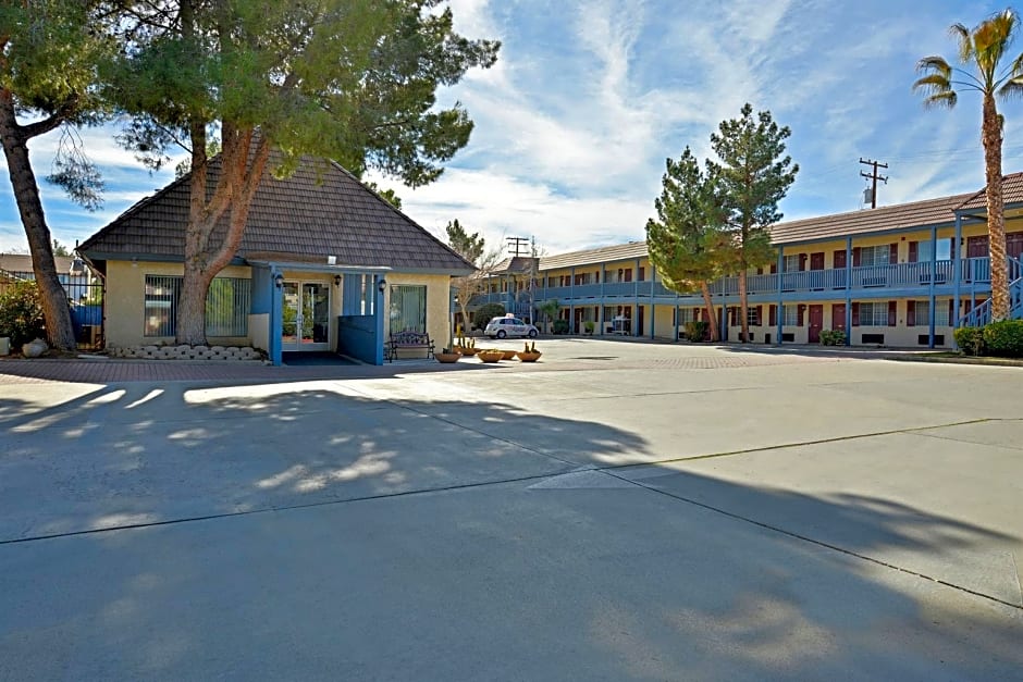Americas Best Value Inn & Suites - Lancaster