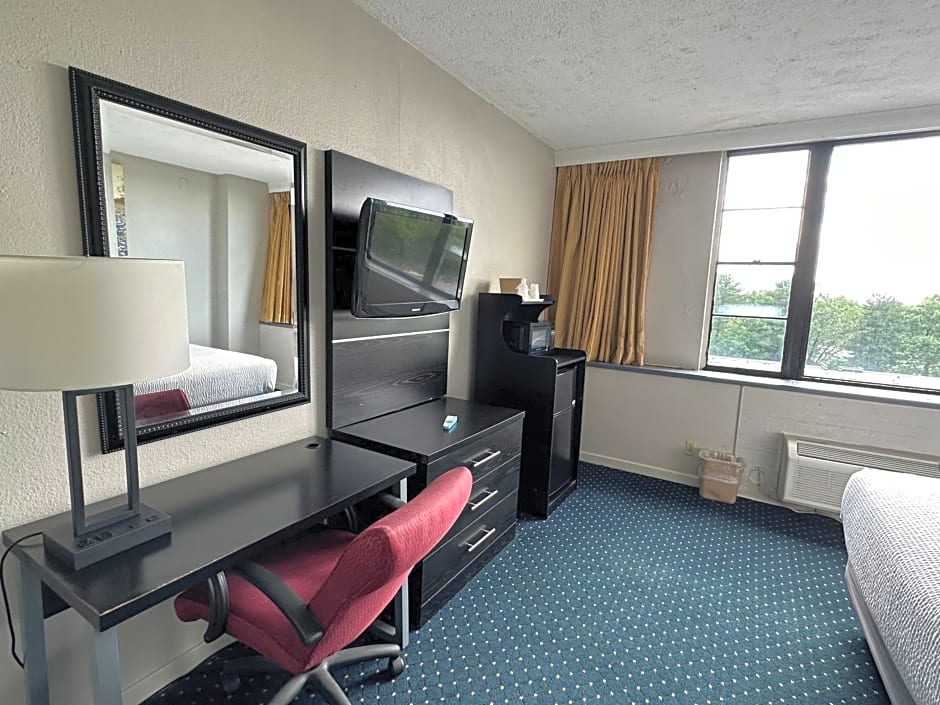 Inn at Lebanon - Hershey & Manheim area