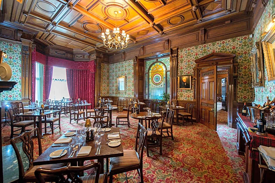 Macdonald Norwood Hall Hotel