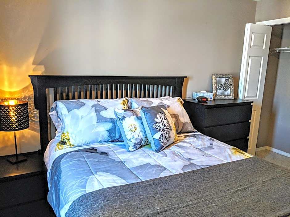 Quiet 2 Bed 2 Bath close to Westview Hospital