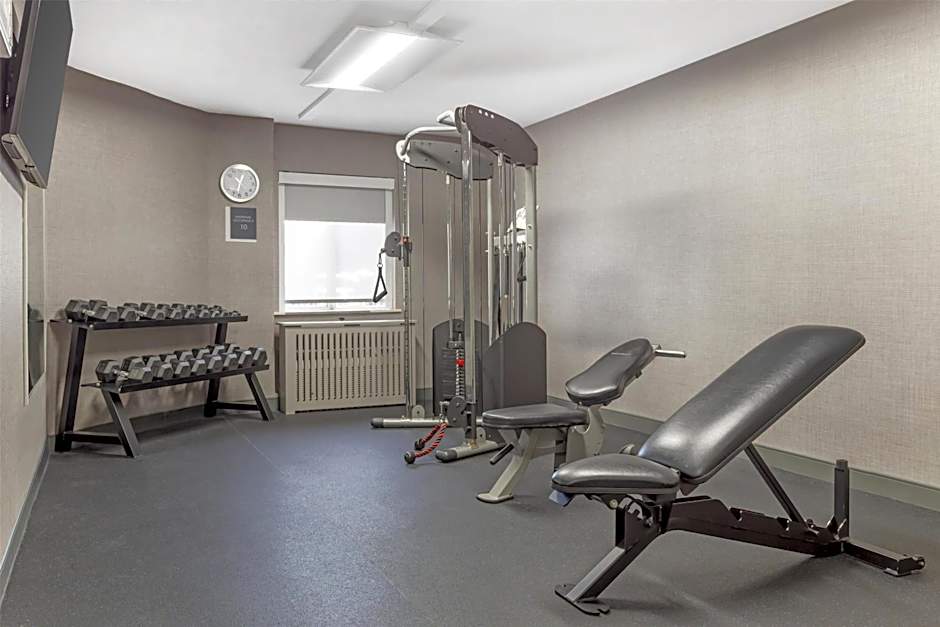 Best Western Plus Raleigh Crabtree Valley Hotel