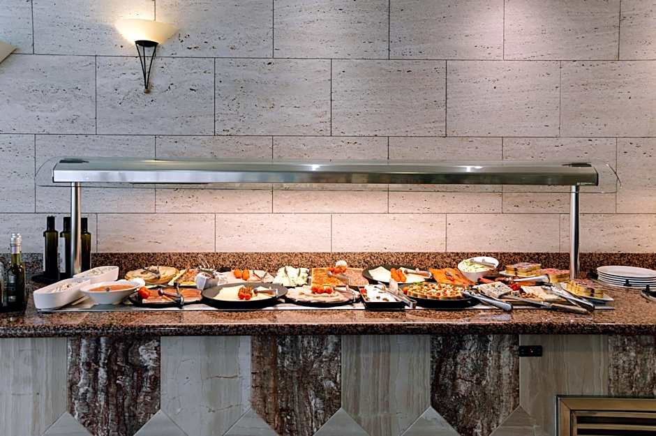 Hotel Moon Dreams Paraiso - Adults Recommended