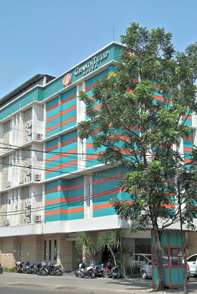 Grand Tulip Hotel
