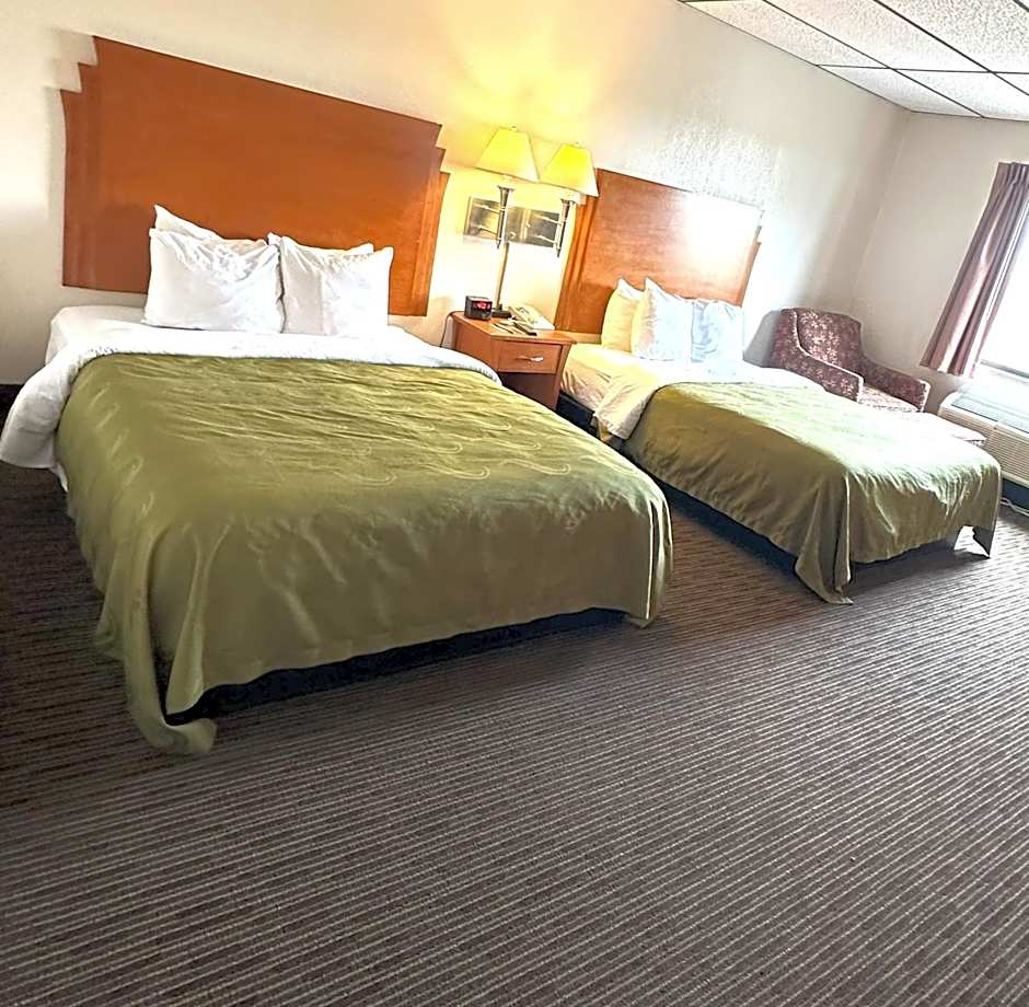 Quality Inn & Suites Salina