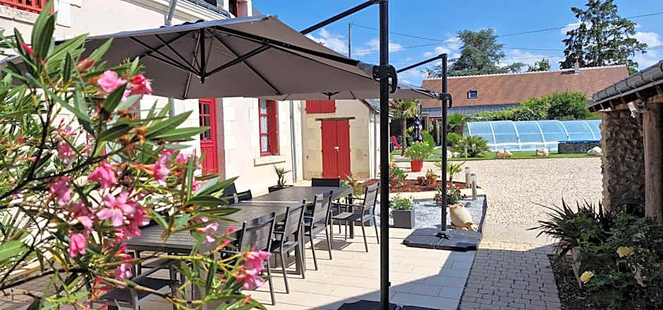 Gîte La Belle Aventure avec piscine et jacuzzi