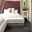Staypineapple, An Artful Hotel, Midtown