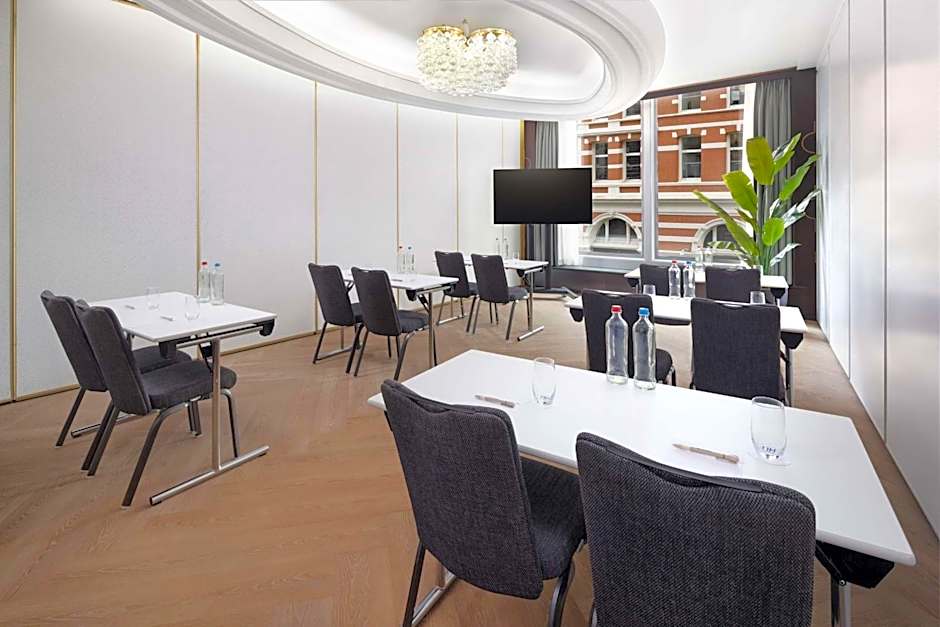 NH Amsterdam Caransa