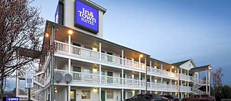 InTown Suites- Chesapeake I-64
