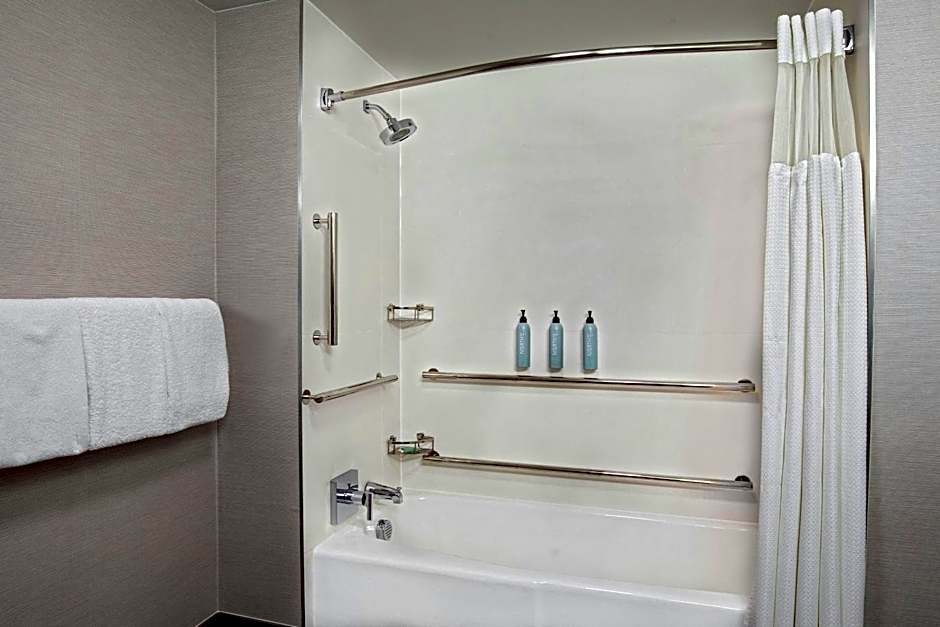 Courtyard by Marriott Boston Andover