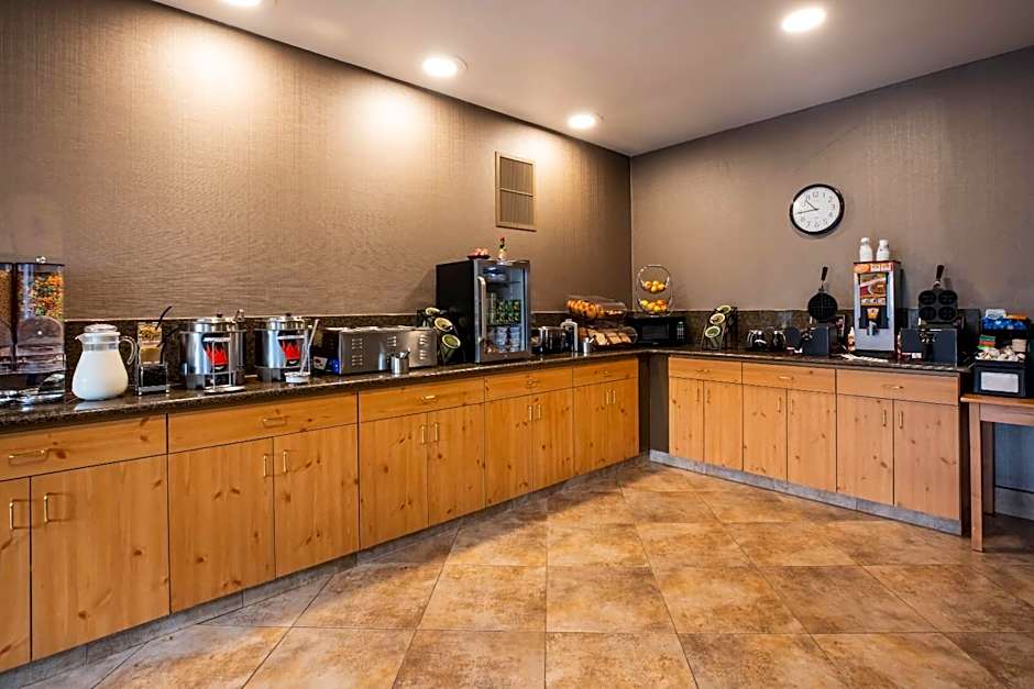 La Quinta Inn & Suites by Wyndham Eugene