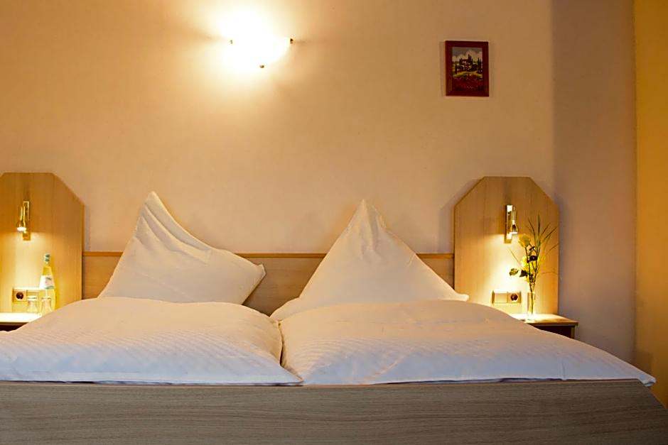 Hotel Restaurant Zur Neroburg