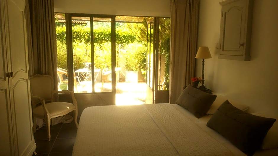 "Le Vent d'Étoile" B&B and Guesthouses