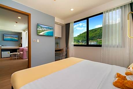 One Bedroom Deluxe Mountain View