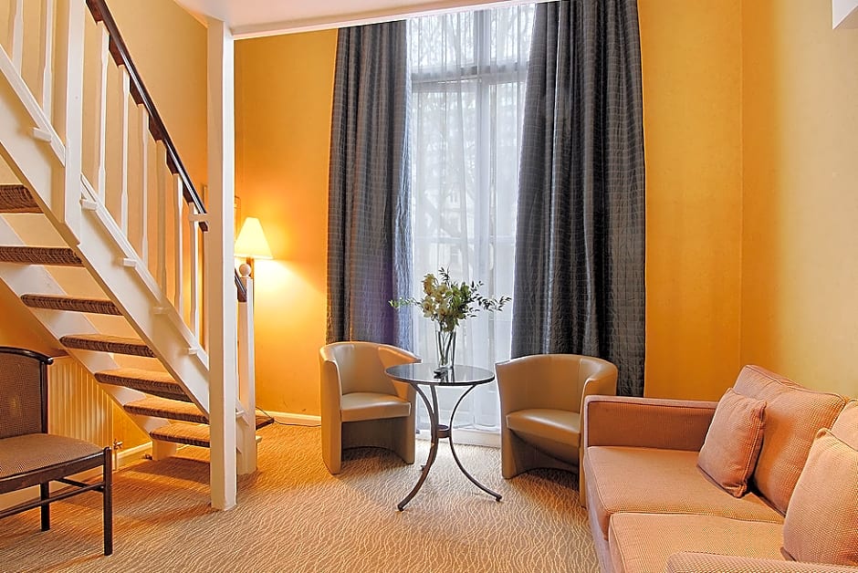 Park Grand Hyde Park