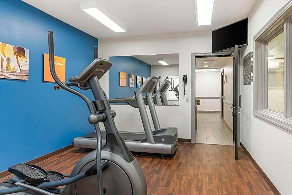 Comfort Suites Elgin Northwest