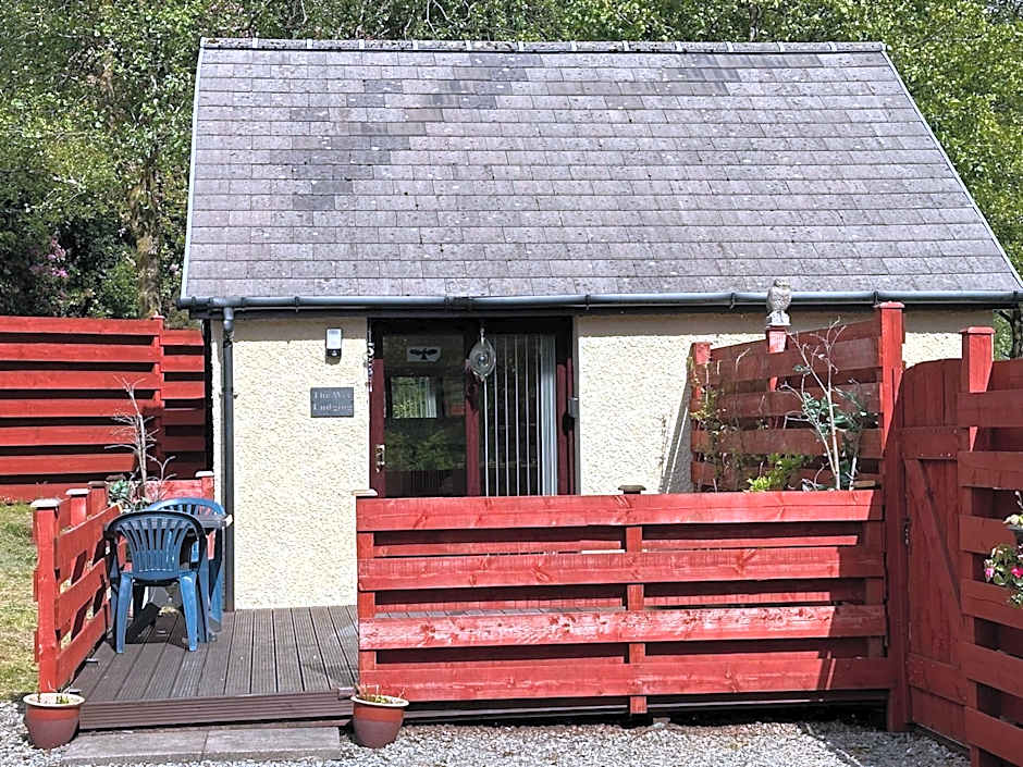 The Wee Ludging Cottage, Rashfield, by Dunoon