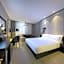 Orange Hotel Jinji Lake in Suzhou Center