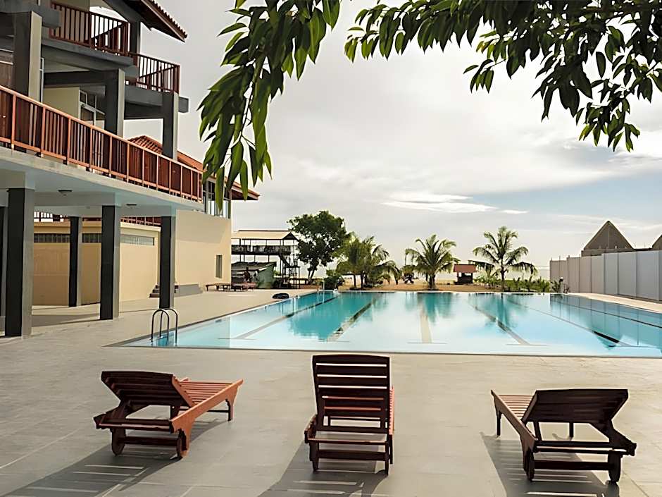 Marina Pasikudah Beach Hotel