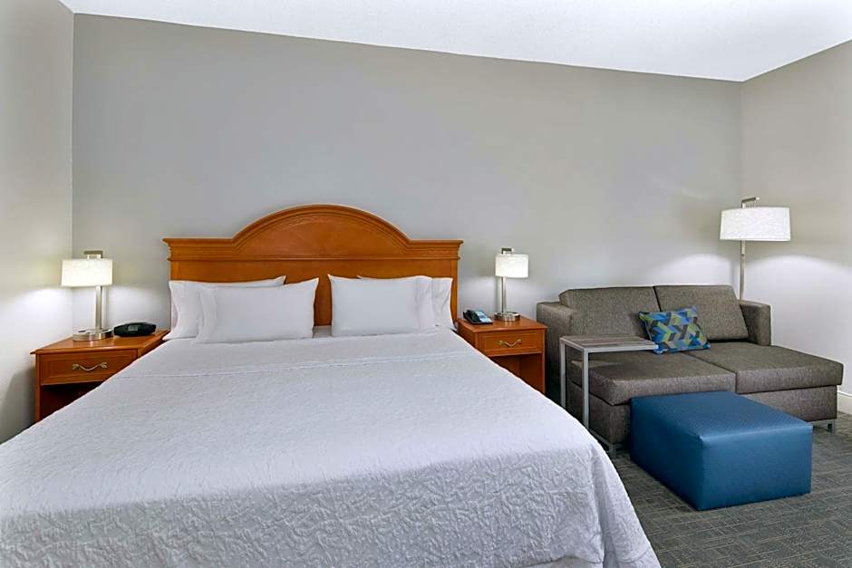 Hampton Inn By Hilton Atlanta/Newnan