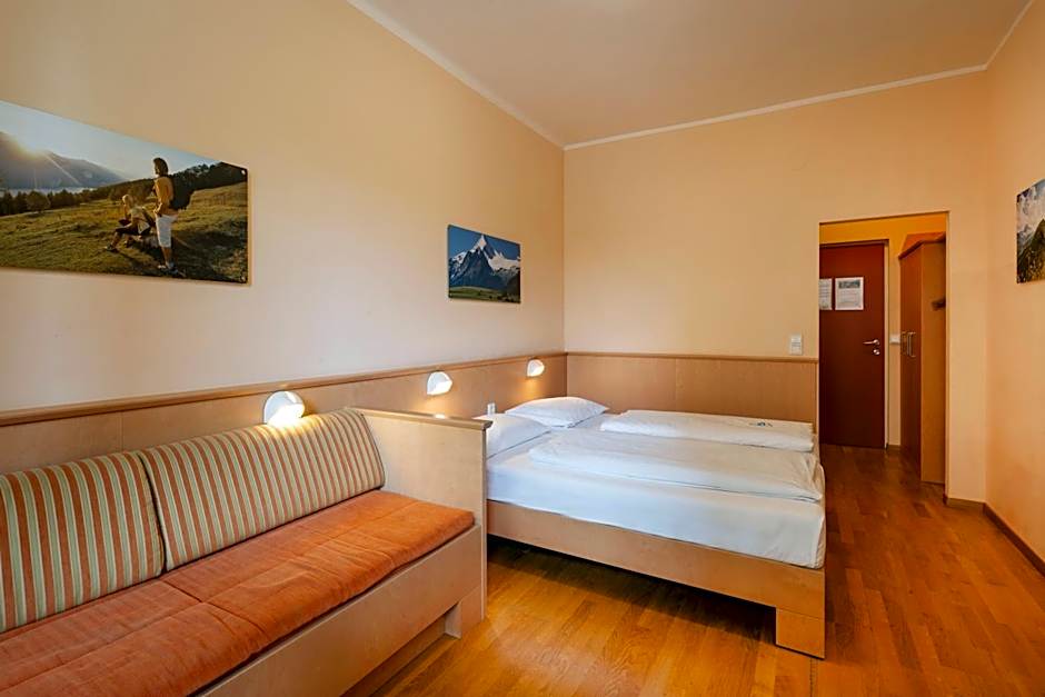 JUFA Hotel Kaprun - Summercard included