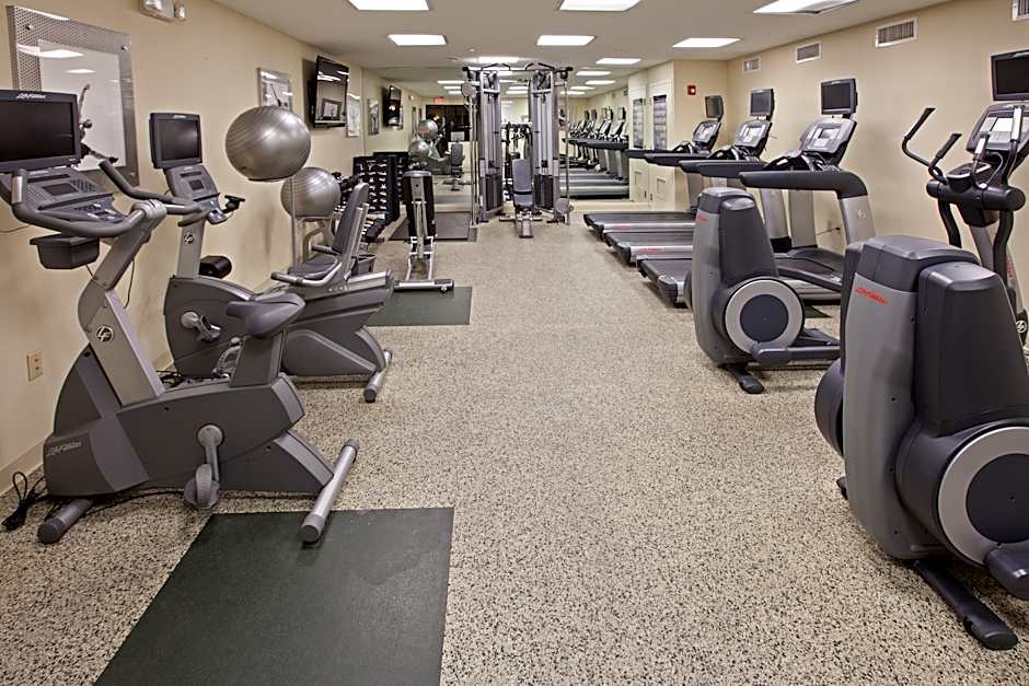 Holiday Inn Evansville Airport