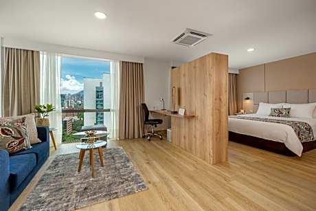 SUITE DELUXE  2 ADULTS