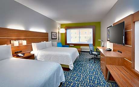 Queen Suite with Two Queen Beds and Sofa Bed