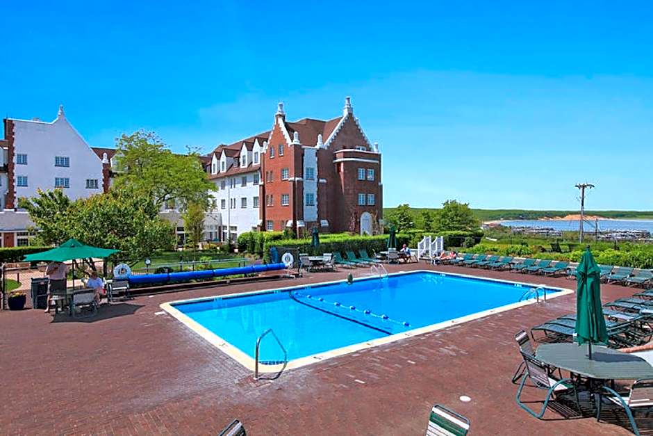 Montauk Manor