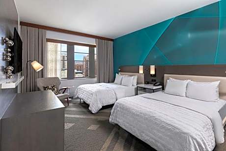 Premium Queen Queen, Guest room, 2 Queen, City view