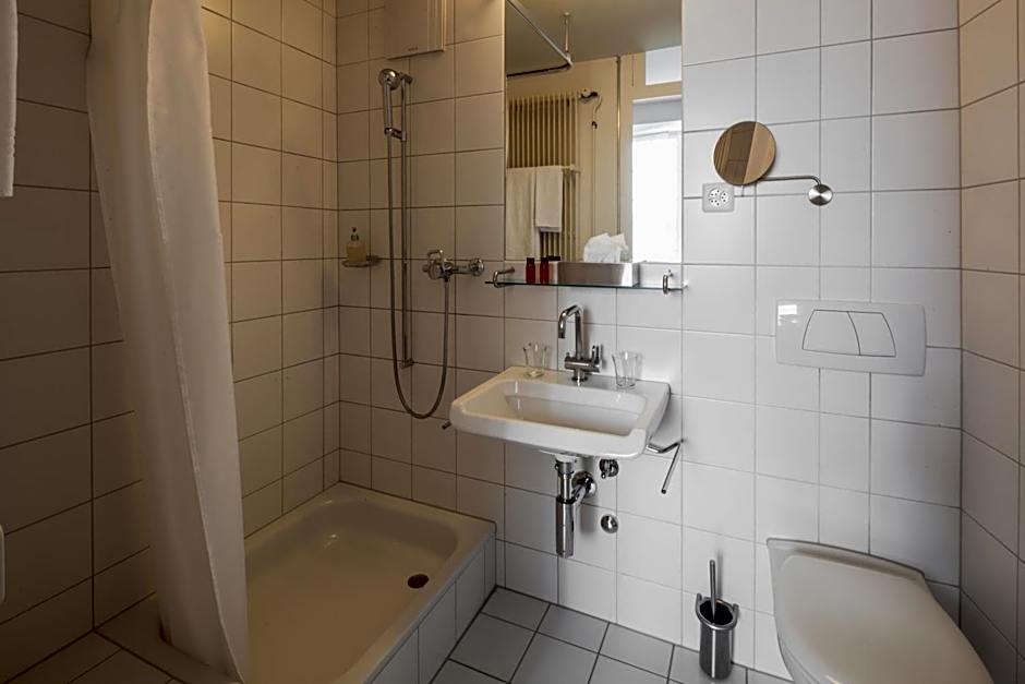 Baseltor Hotel & Restaurant