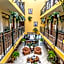 Hotel Amón Real