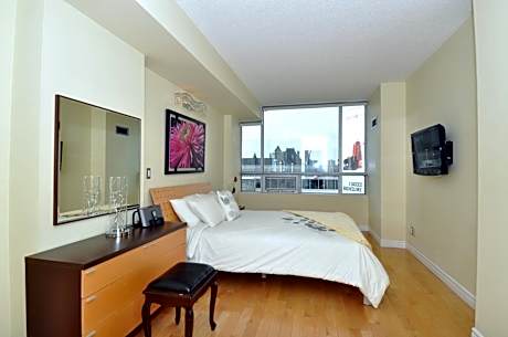 One-Bedroom Apartment with Partial City View