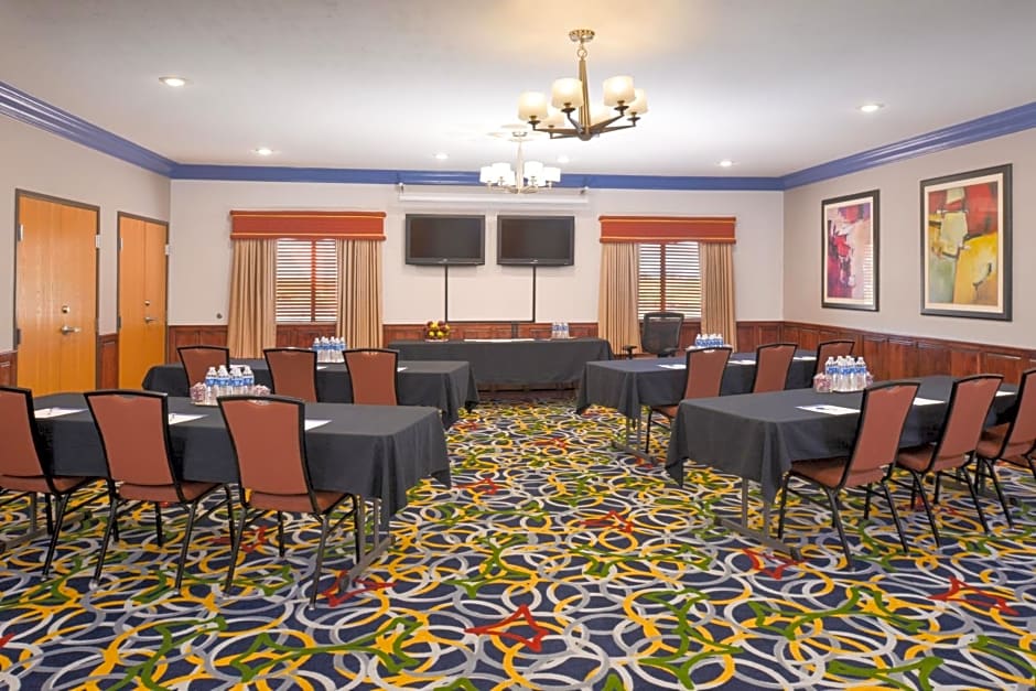 Holiday Inn Express Hotel & Suites Alamosa By IHG
