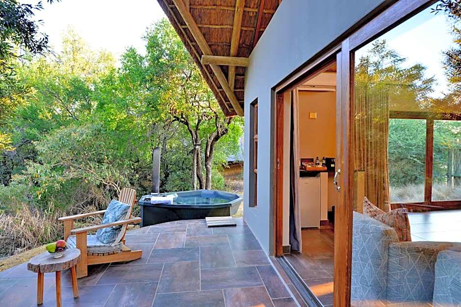 Black Rhino Game Lodge
