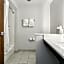 Holiday Inn Express & Suites Bensenville - OHare By IHG