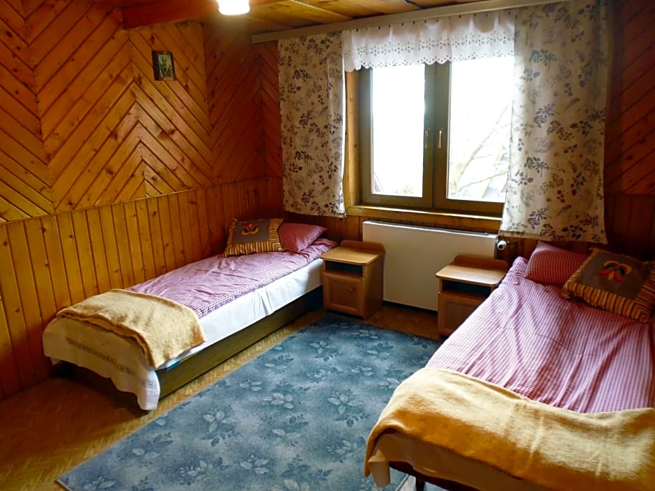 Pokoje Gościnne Pod Ciupagą