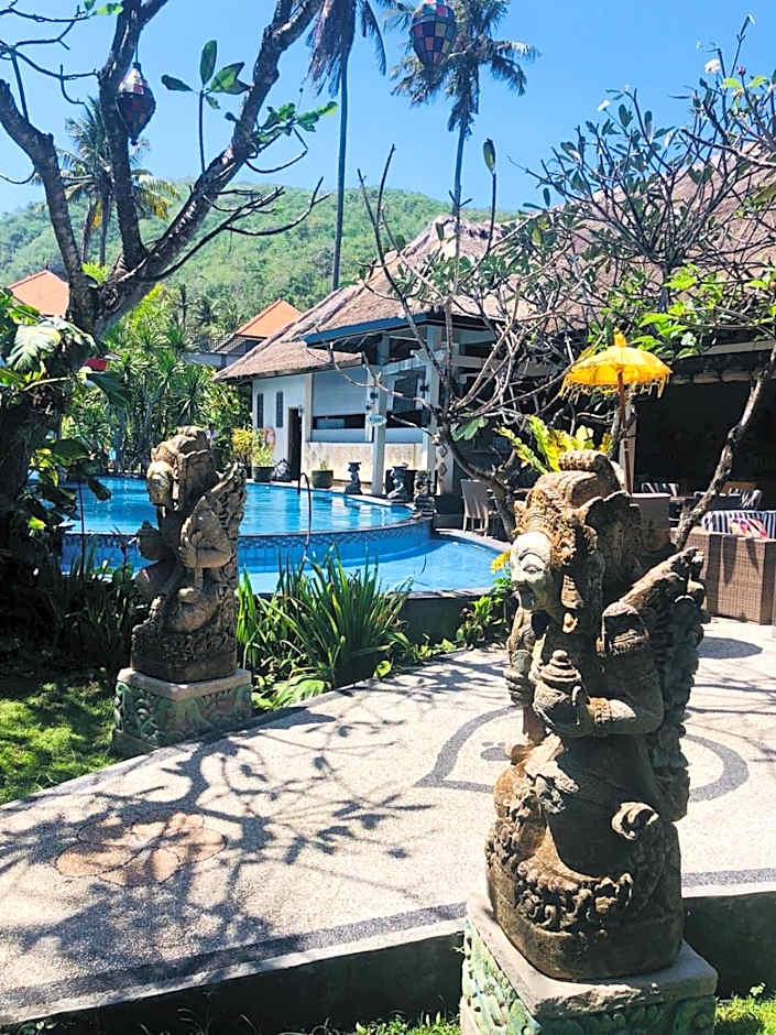 Ocean Suite By A&J - Exceptional Beachfront Apartment - Candidasa